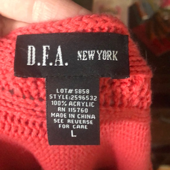 Red short sleeve sweater tunic with belt - Picture 6 of 6